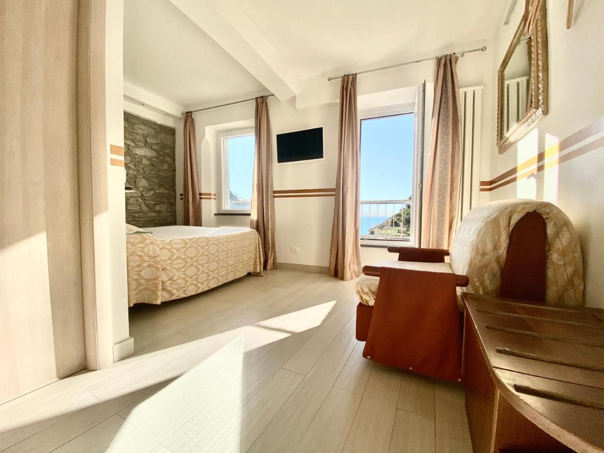 The Manarola Main Plaza Hotel Kültér fotó