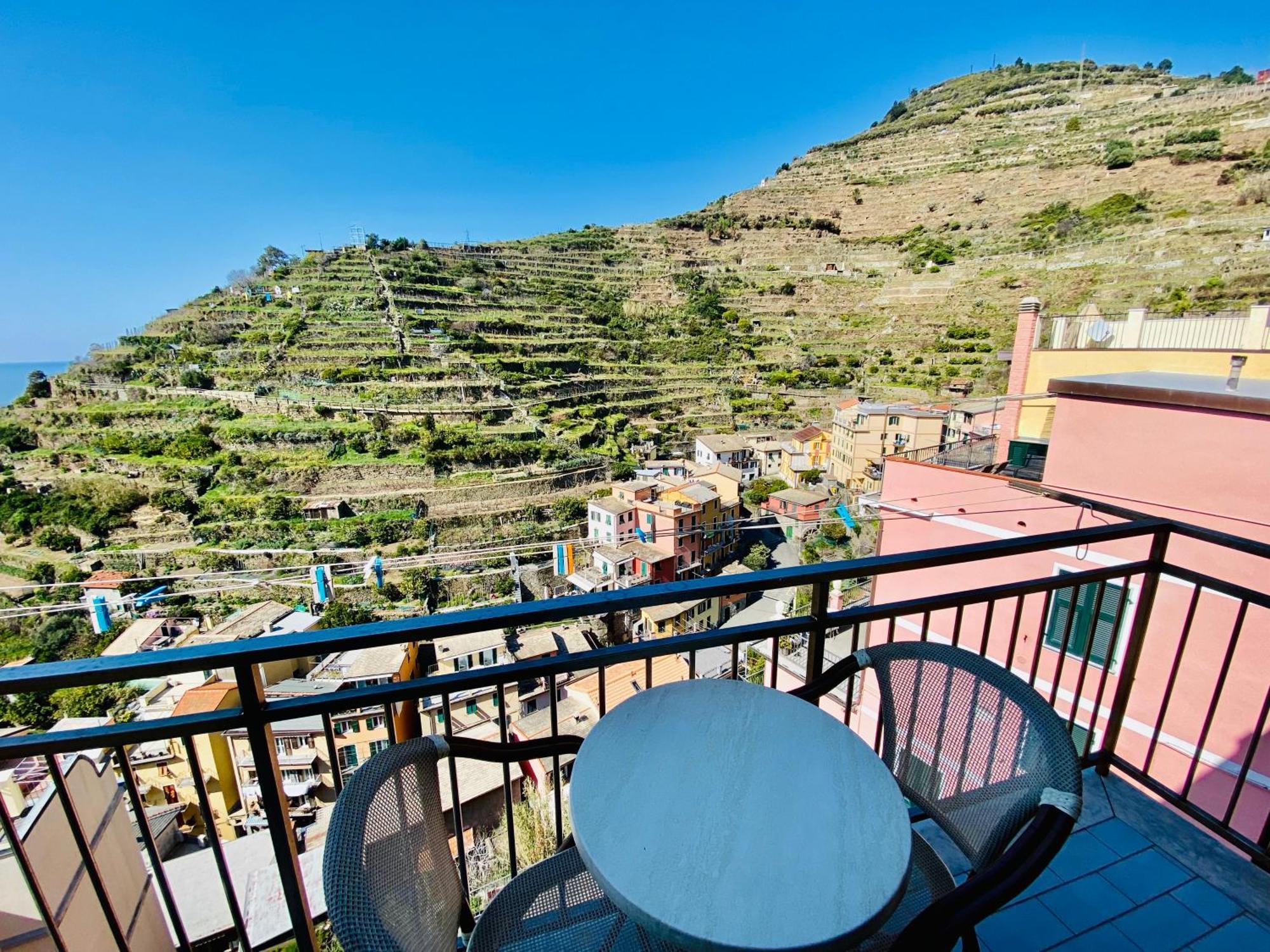 The Manarola Main Plaza Hotel Kültér fotó