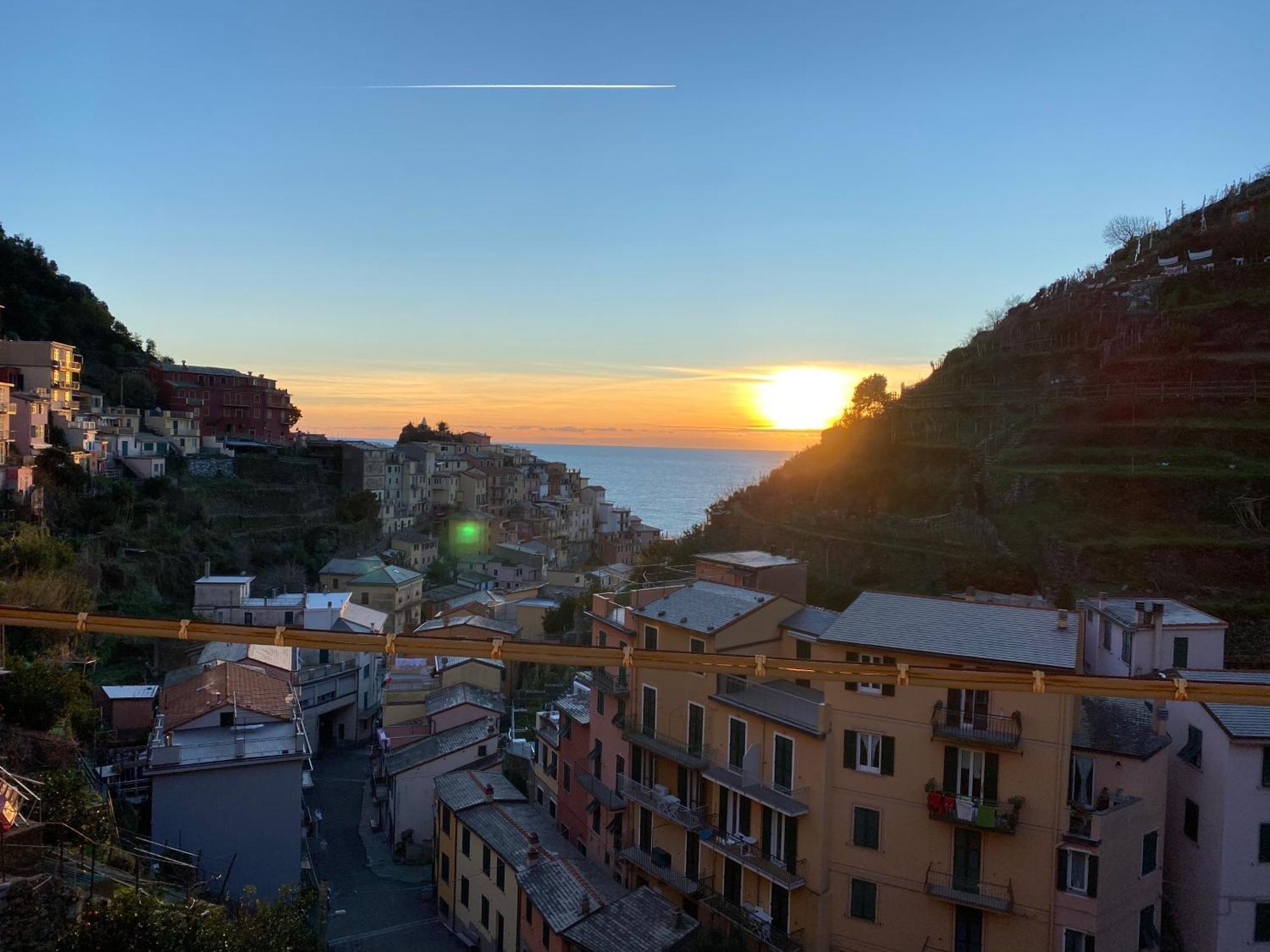The Manarola Main Plaza Hotel Kültér fotó